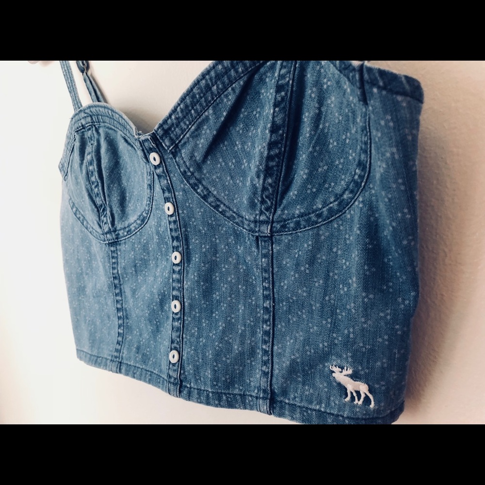 A&F crop top